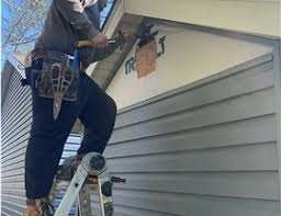 Best Siding Painting and Refinishing  in Everett, WA